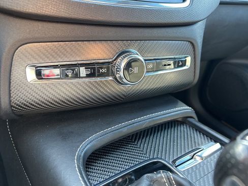 Used 2018 Volvo XC90 T5 R-Design w/ Convenience Package image 37