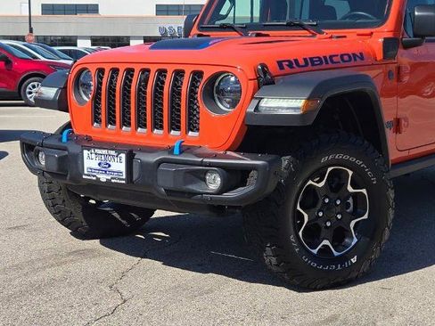 Used 2023 Jeep Wrangler Unlimited Rubicon 4xe w/ Steel Bumper Group AWD/4WD image 2
