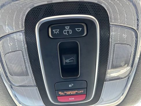 Used 2025 Hyundai Elantra SEL FWD image 30