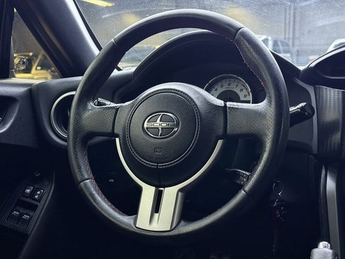 Used 2013 Scion FR-S image 20