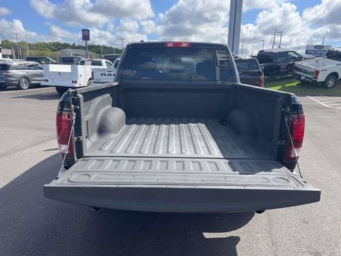 Used 2014 RAM 1500 Express w/ Black Ram 1500 Express Group RWD image 10