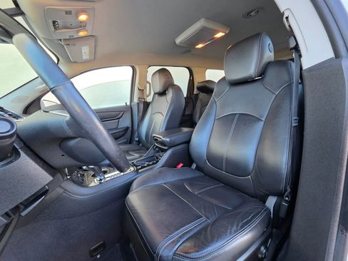 Used 2017 GMC Acadia Limited SLT image 10