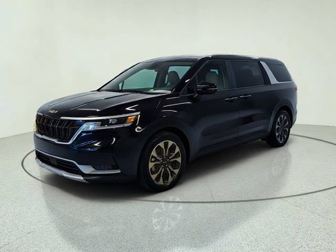 Certified 2023 Kia Carnival EX FWD image 1