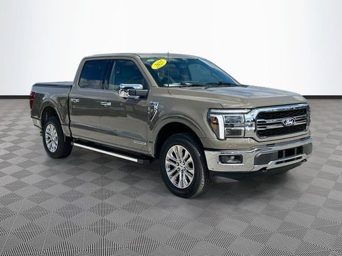 Used 2025 Ford F150 Lariat w/ Equipment Group 501A Mid AWD/4WD image 3