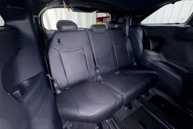 Certified 2026 Toyota Sienna Limited AWD/4WD image 29