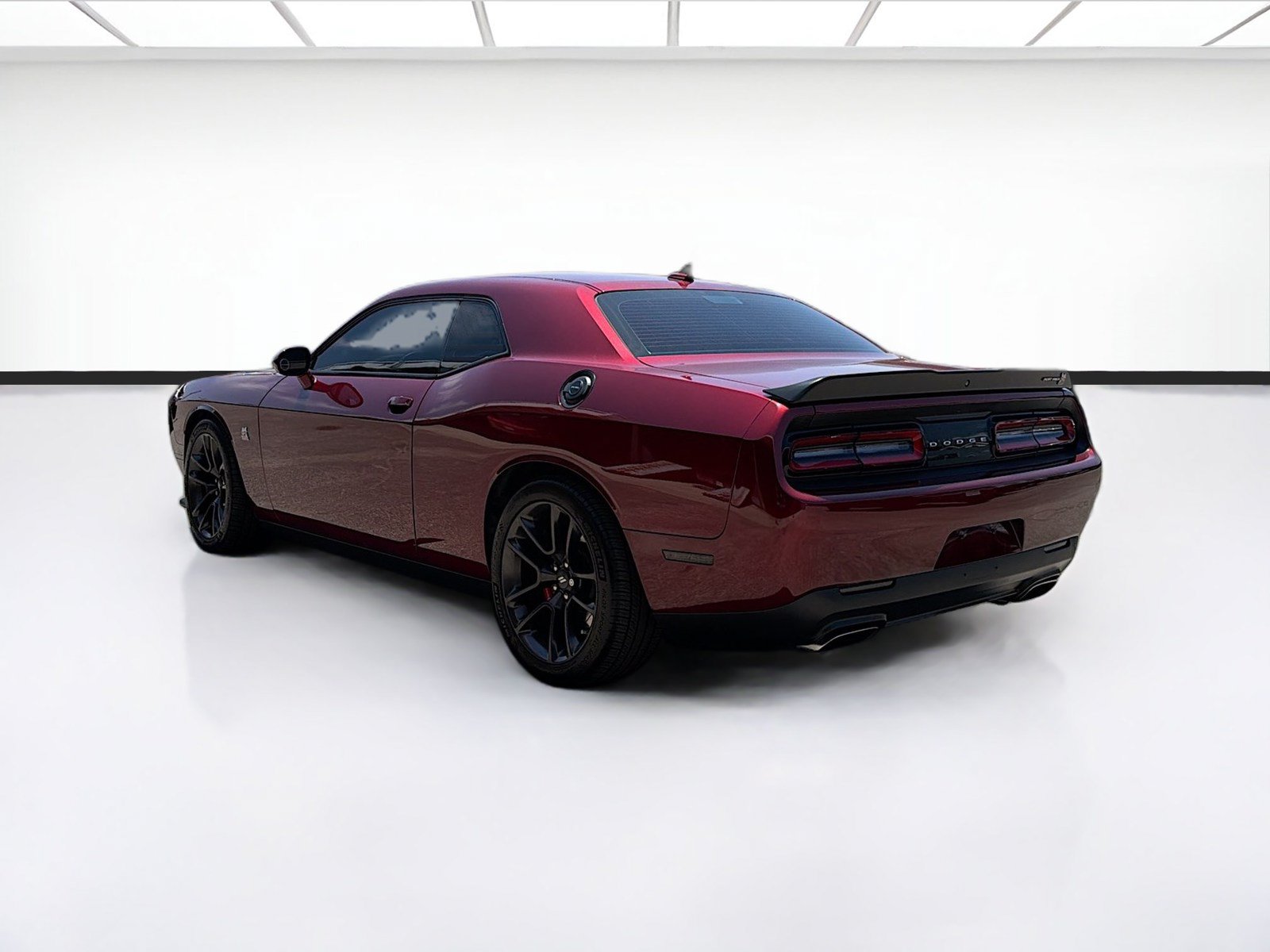 Used 2021 Dodge Challenger R/T Scat Pack RWD image 6
