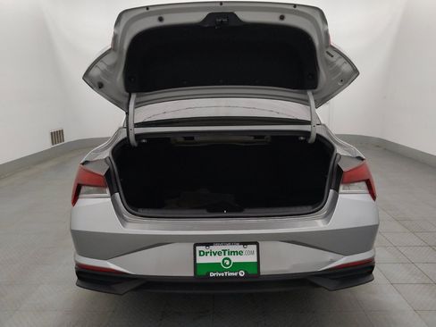 Used 2022 Hyundai Elantra SEL w/ Cargo Package FWD image 29