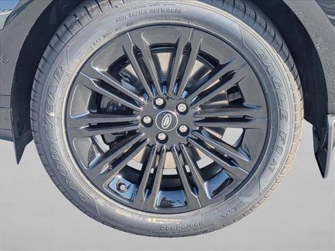 New 2026 Land Rover Range Rover Evoque S AWD/4WD image 10