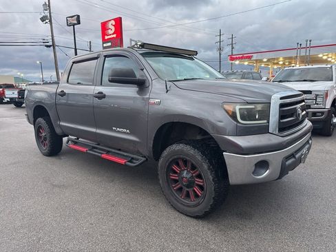 Used 2012 Toyota Tundra 4x4 CrewMax image 1