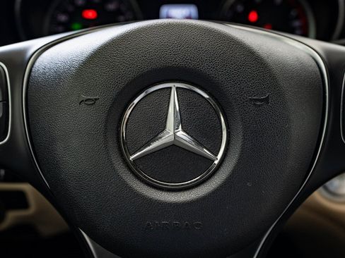 Used 2019 Mercedes-Benz CLA 250 4MATIC image 28