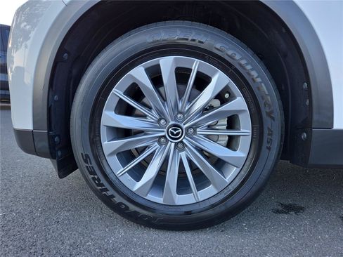Used 2024 MAZDA CX-90 Plug-In Hybrid w/ Preferred AWD/4WD image 11