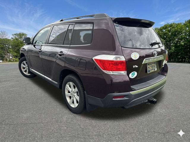 Used 2013 Toyota Highlander SE AWD/4WD image 6