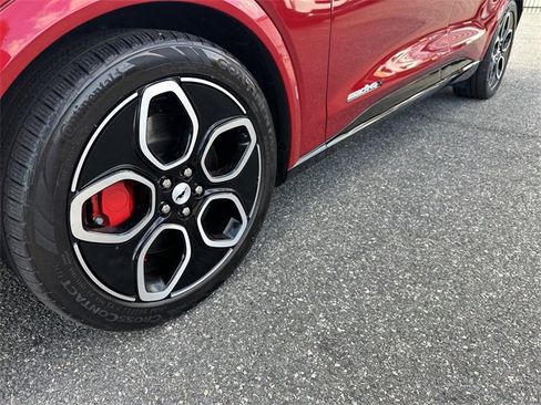 Certified 2023 Ford Mustang Mach-E GT image 12