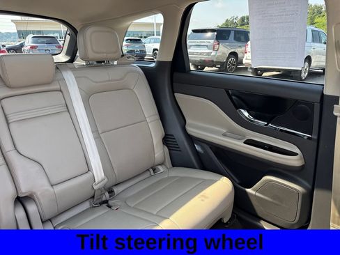 Used 2024 Lincoln Corsair Grand Touring AWD/4WD image 15
