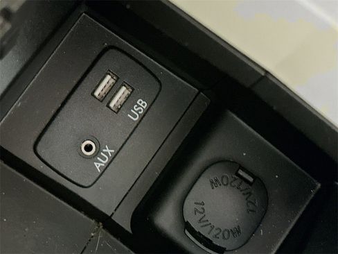 Used 2016 Subaru Impreza 2.0i Sport Premium image 36