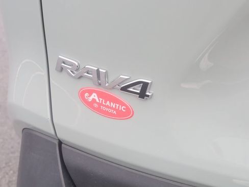 Certified 2023 Toyota RAV4 XLE Premium AWD/4WD image 37