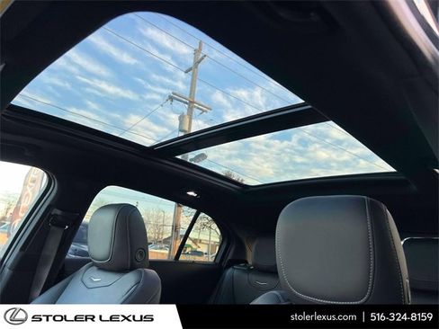 Used 2024 Cadillac XT4 Premium Luxury image 25