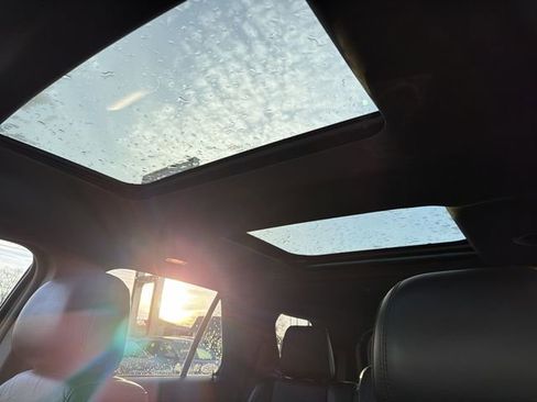 Used 2014 Ford Explorer XLT w/ Equipment Group 202A image 24