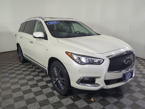 Used 2018 INFINITI QX60 AWD w/ Premium Plus Package image 2