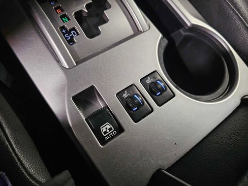 Used 2019 Toyota 4Runner SR5 Premium image 24