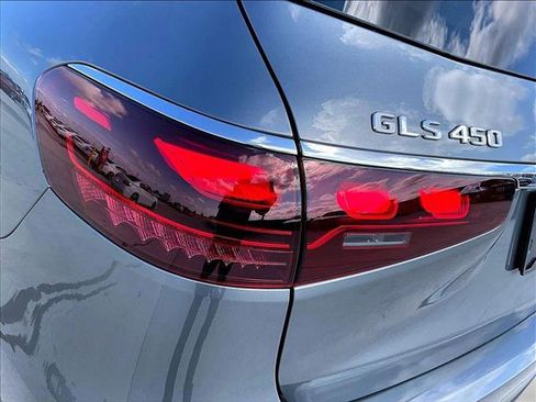 New 2026 Mercedes-Benz GLS 450 4MATIC image 27