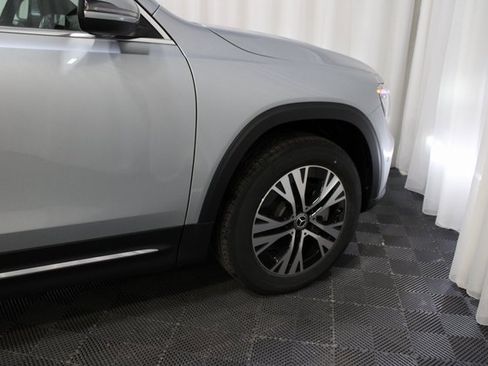 New 2026 Mercedes-Benz GLB 250 4MATIC image 12