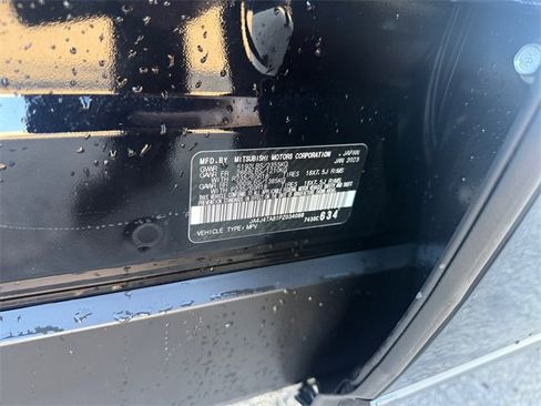 Used 2023 Mitsubishi Outlander ES image 33