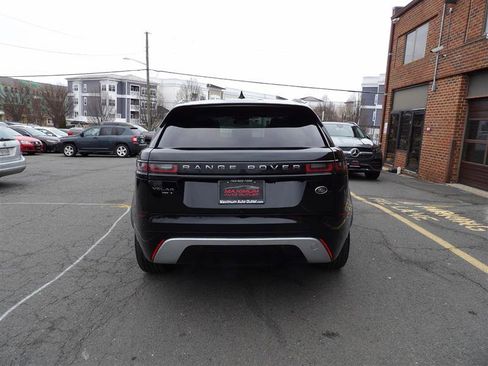 Used 2020 Land Rover Range Rover Velar R-Dynamic S image 7