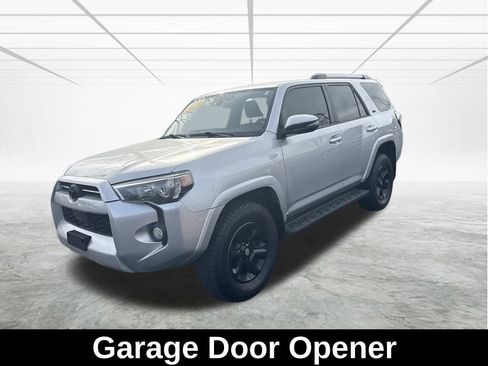 Used 2020 Toyota 4Runner SR5 Premium image 10