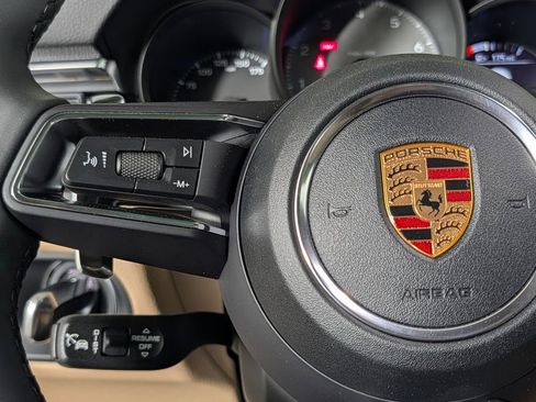 New 2026 Porsche Macan S image 37