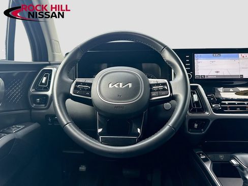 Used 2022 Kia Sorento S FWD image 24