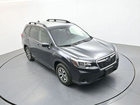 Used 2019 Subaru Forester Premium AWD/4WD image 24