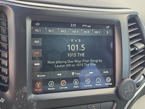 Used 2022 Jeep Cherokee Latitude Lux image 21