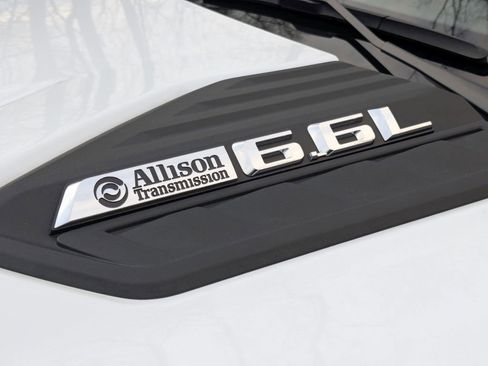 Used 2024 Chevrolet Silverado 2500 LT w/ All Star Edition image 39