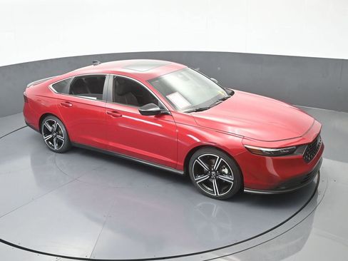 Used 2024 Honda Accord Sport image 55