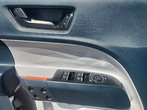 Used 2023 Ford Maverick XLT w/ XLT Luxury Package FWD image 24