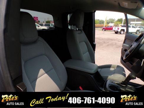 Used 2018 Chevrolet Colorado W/T image 21