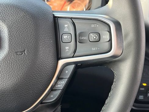 Certified 2026 RAM 2500 Big Horn AWD/4WD image 18
