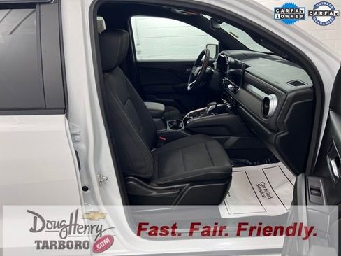 Used 2024 Chevrolet Colorado LT w/ LT Convenience Package II image 43