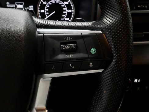 Used 2024 Mitsubishi Outlander SE image 29