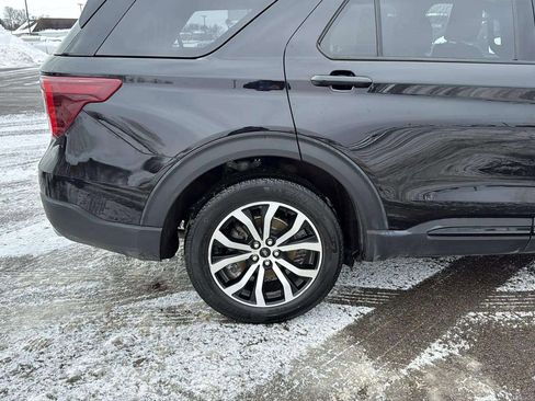 Used 2023 Ford Explorer ST-Line w/ Class IV Trailer Tow Package image 22