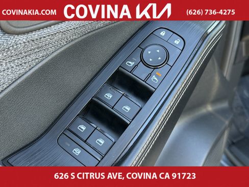 Used 2023 Nissan Rogue SV image 13