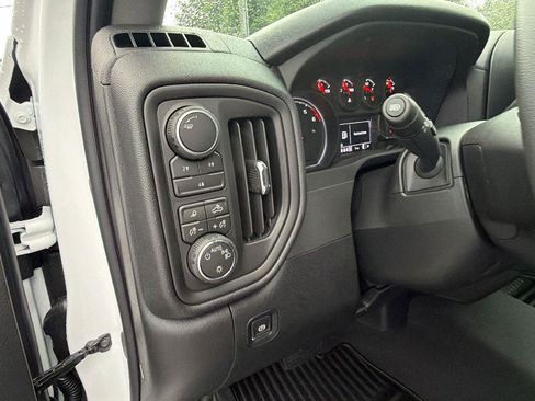 New 2026 Chevrolet Silverado 2500 Custom w/ Custom Value Package AWD/4WD image 18