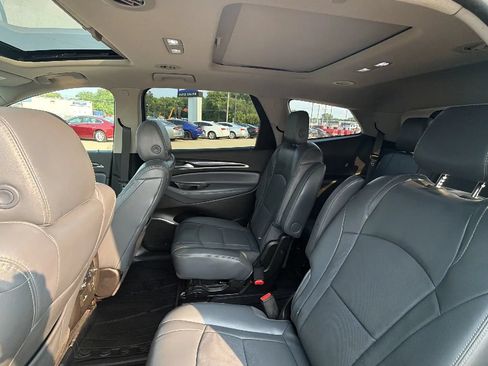 Used 2018 Buick Enclave Premium w/ Trailering Package AWD/4WD image 26
