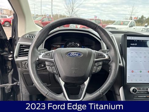 Used 2023 Ford Edge Titanium w/ Class II Trailer Tow Package AWD/4WD image 19