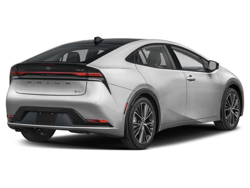 New 2026 Toyota Prius XLE FWD image 32