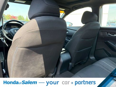 Used 2024 Honda Accord Sport image 12