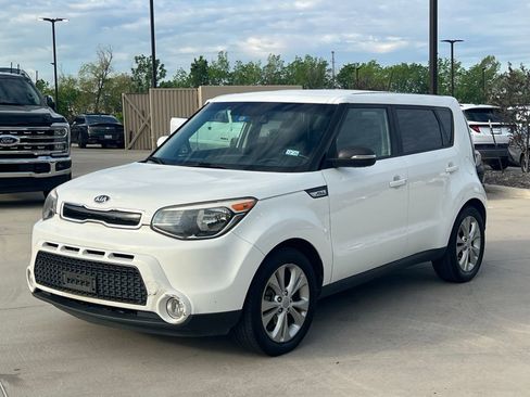 Used 2016 Kia Soul ! image 5