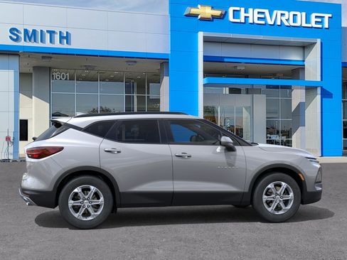 New 2026 Chevrolet Blazer LT w/ Convenience Package FWD image 29