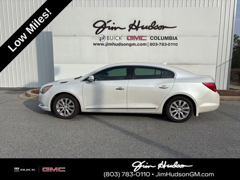 Used 2016 Buick LaCrosse Leather image 1